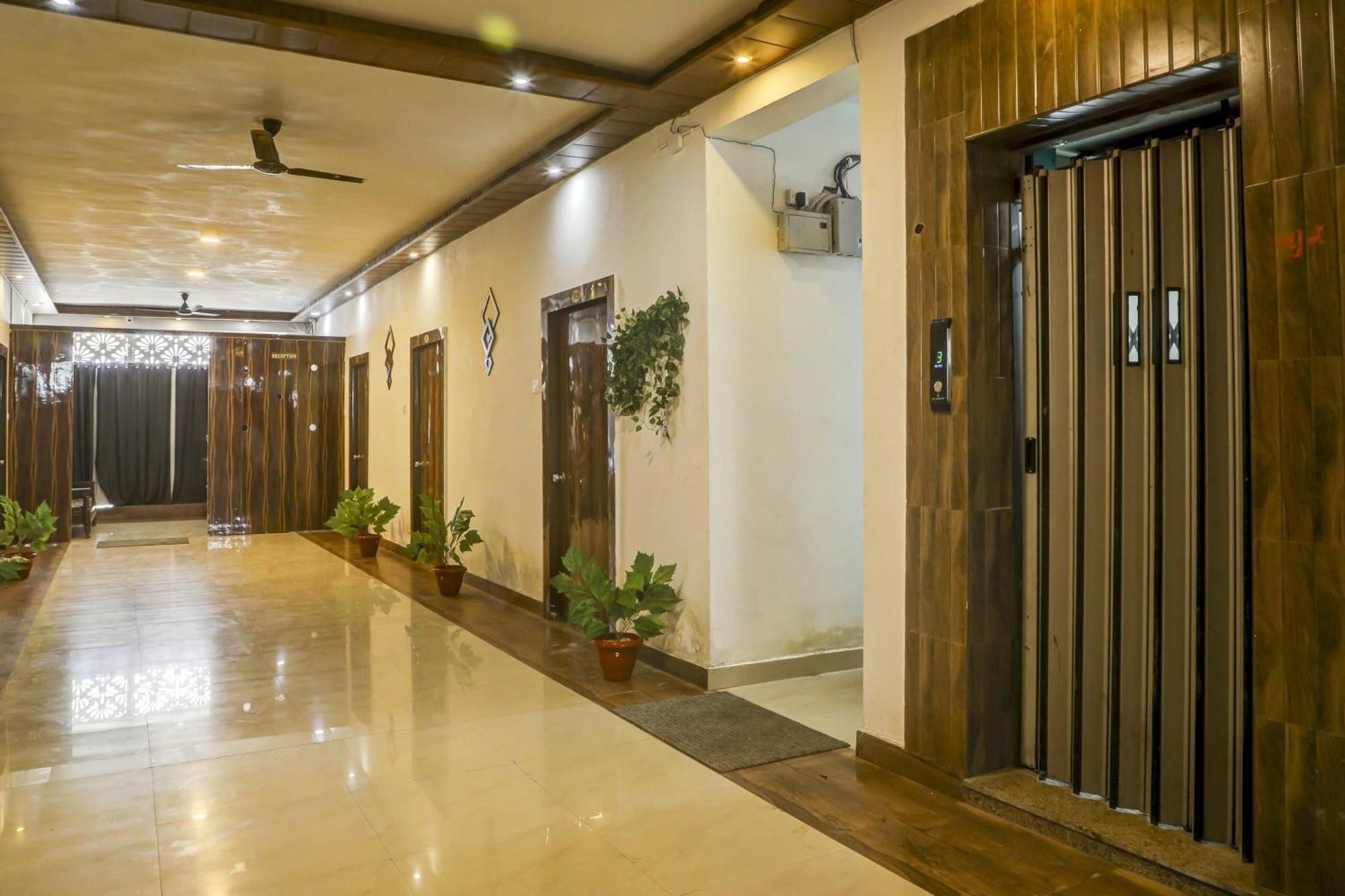 Hotel O Vip Kota  Exterior foto